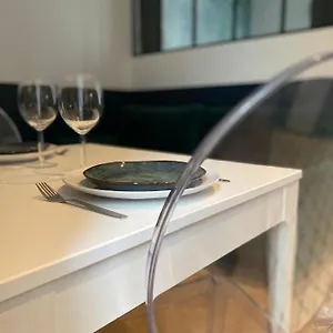 la-suite-dandy-beau-t2-terrasse-parking-gratuit-climatisation.midi-pyreneeshotels.com/